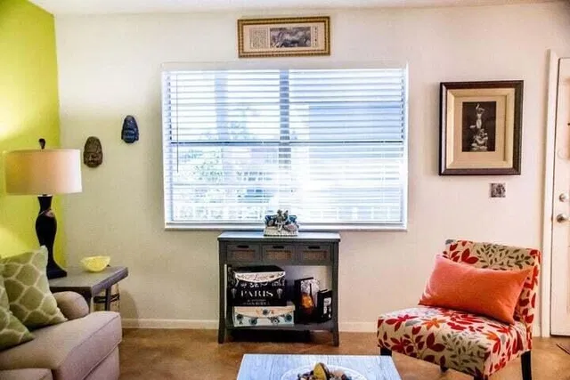  Residence photo 4