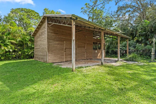  Residence photo 15