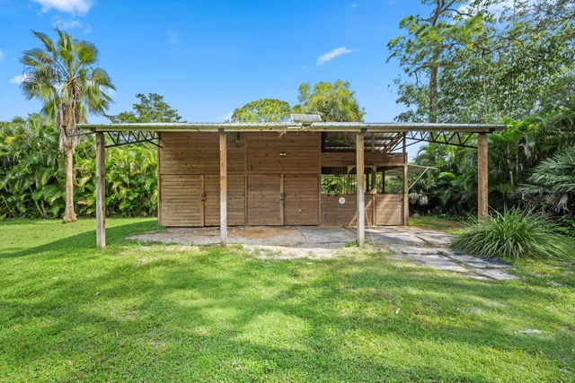  Residence photo 16