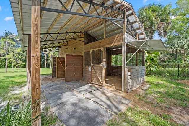  Residence photo 18