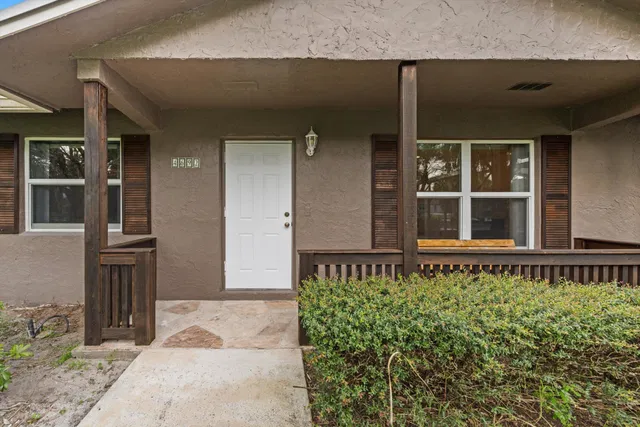  Residence photo 24