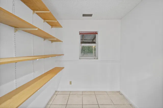  Residence photo 37