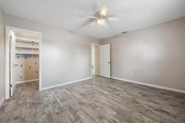  Residence photo 28