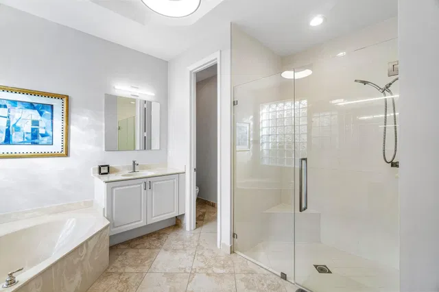 Residence photo 27