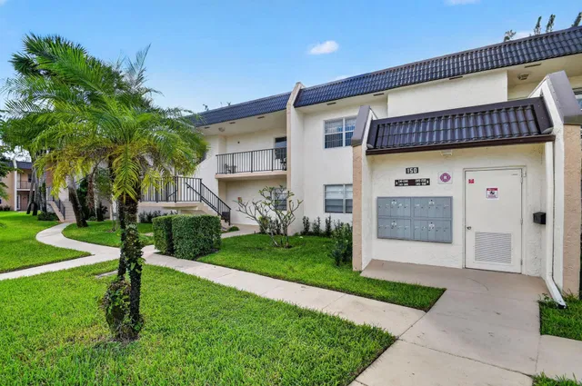 Unit 244 photo 28