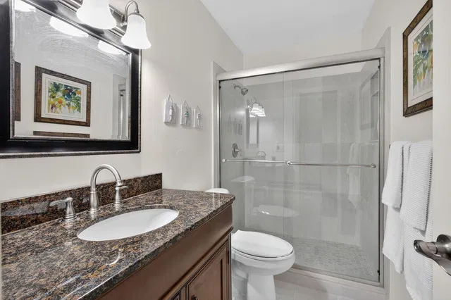 Unit 121-6 photo 11