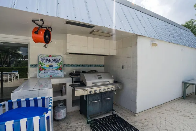 Unit 121-6 photo 25