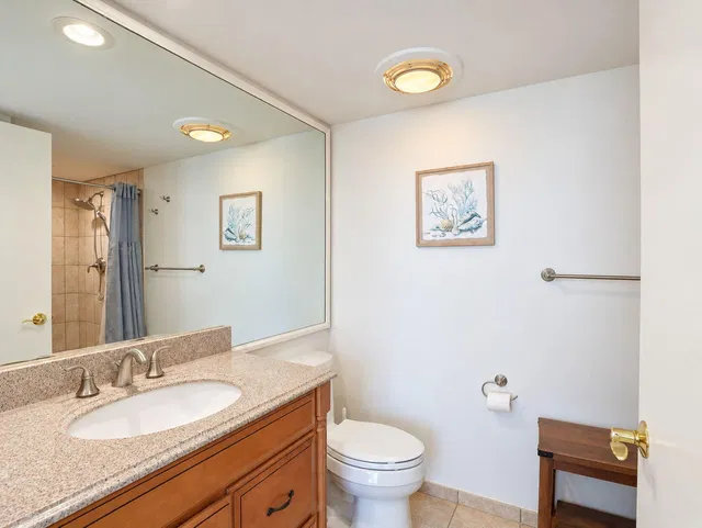 Unit 4302 photo 18