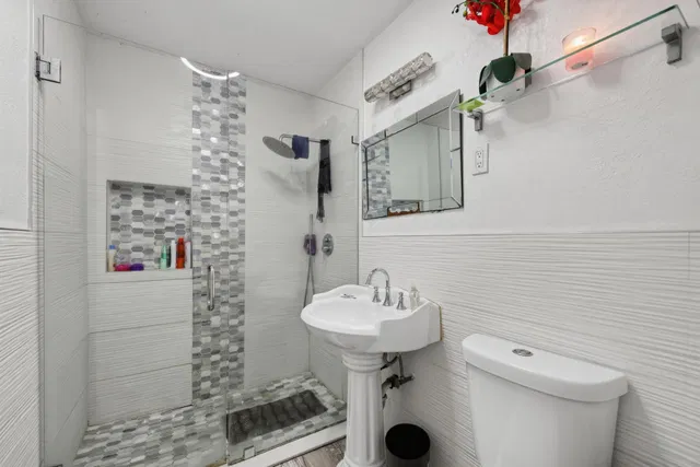 West Palm Beach Residence photo 17
