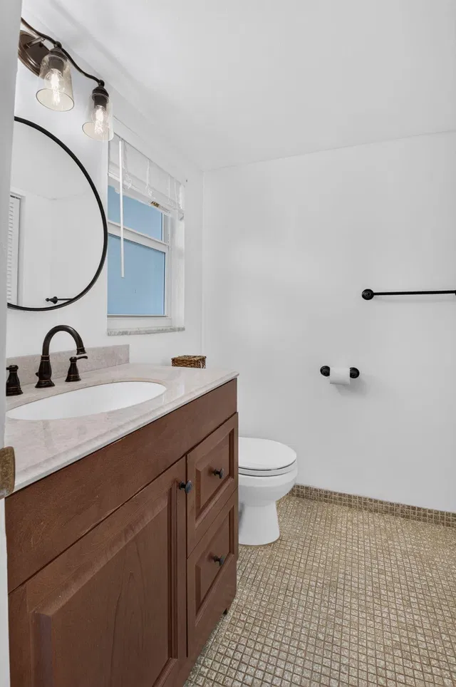  Unit 2130 photo 22