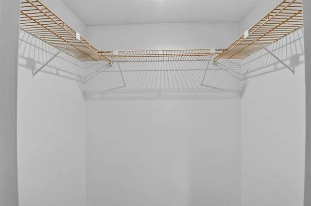  Unit 2130 photo 27