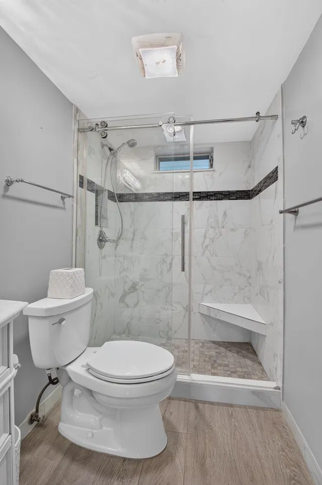  Unit 2130 photo 29