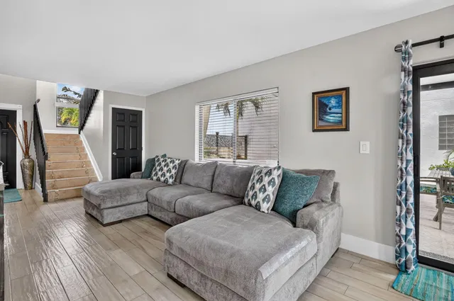 Residence photo 11