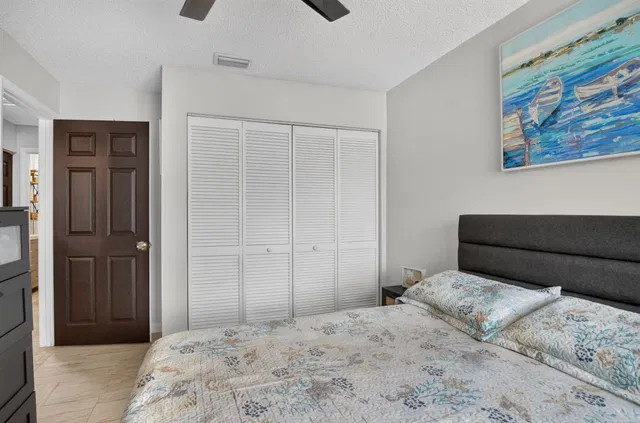 Residence photo 39