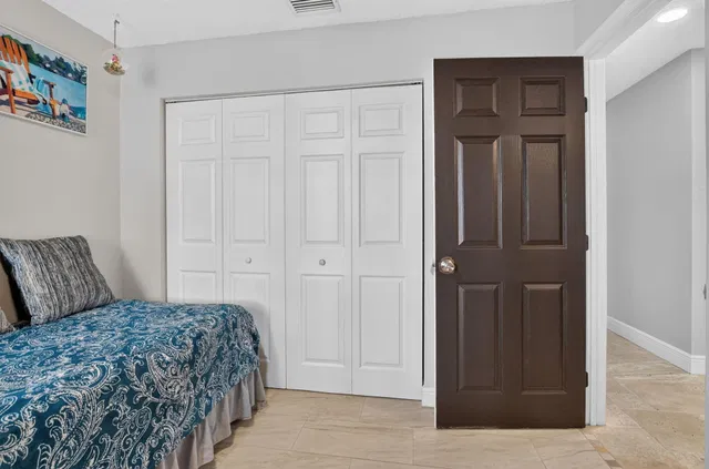 Residence photo 44