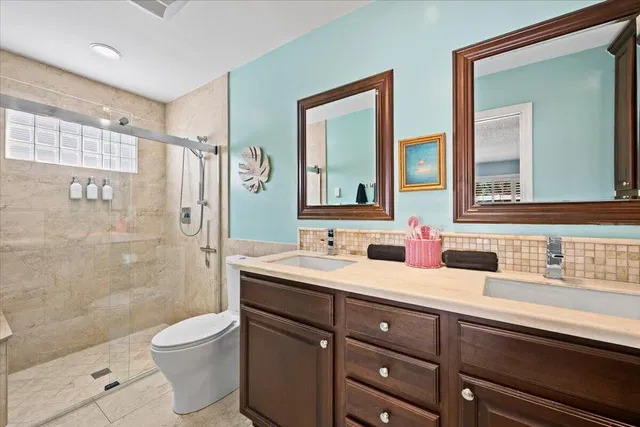  Residence photo 18