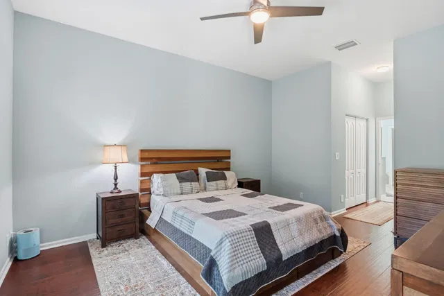  Residence photo 15
