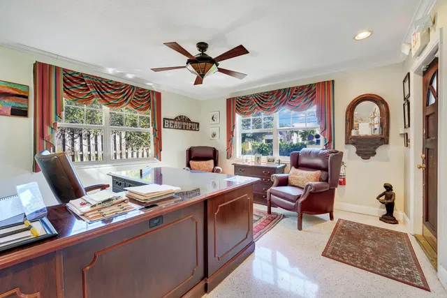 Old Northwood Residence photo 8