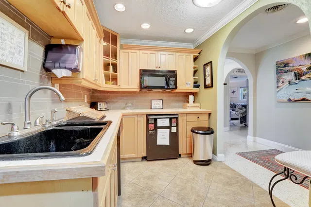 Old Northwood Residence photo 16
