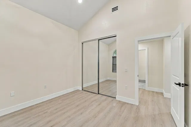  Residence photo 27