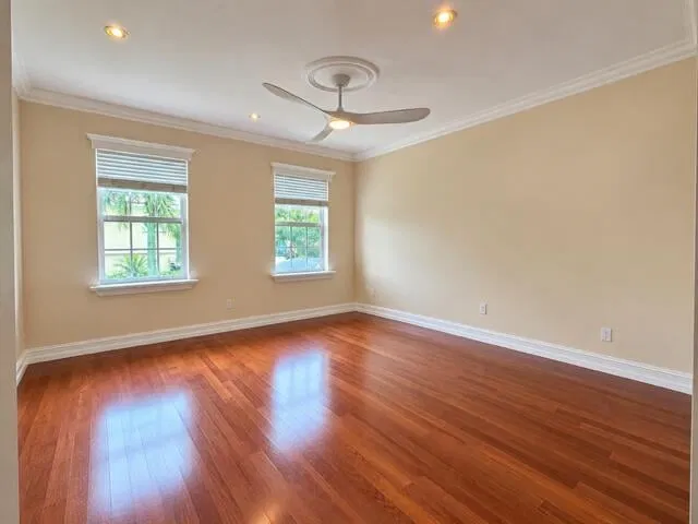 Residence photo 19