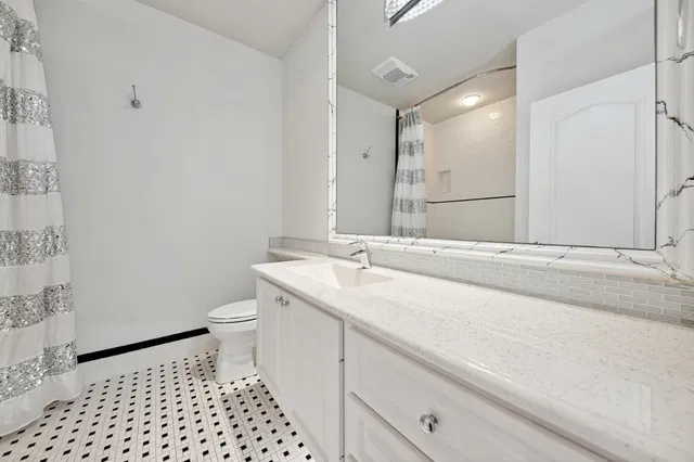 Residence photo 28