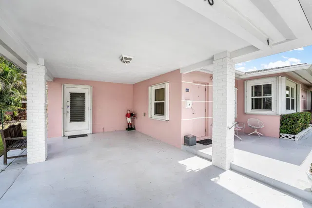 Residence photo 6
