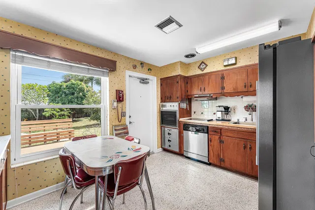Residence photo 10