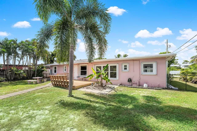 Residence photo 36
