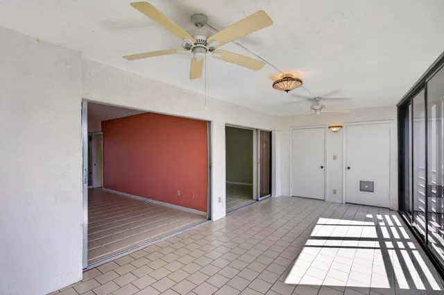  Unit 3502 photo 16