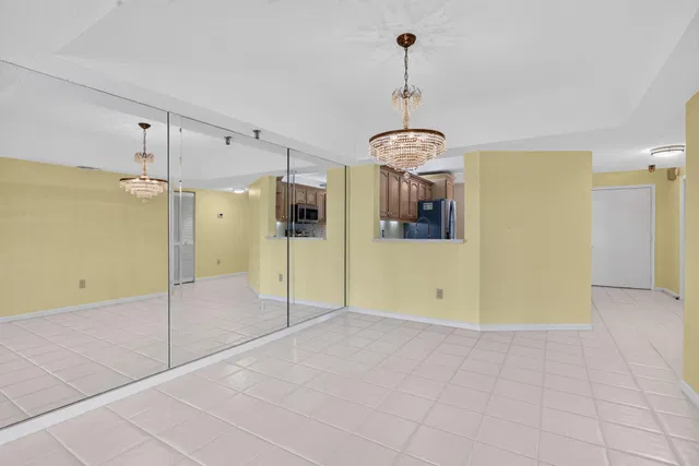  Unit 3502 photo 29