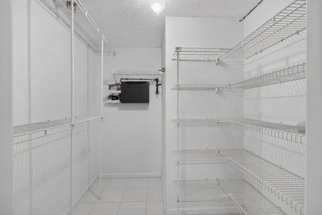  Unit 3502 photo 34