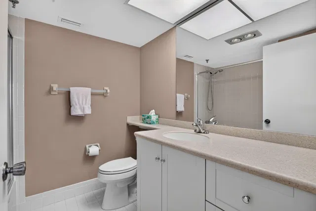 Unit 3502 photo 35