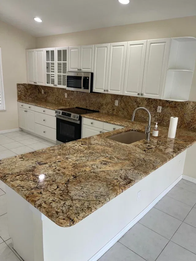 Residence photo 7