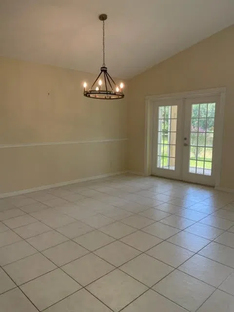 Residence photo 15