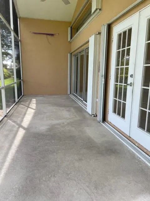 Residence photo 35