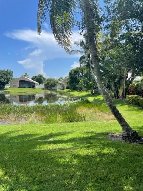 Residence photo 43