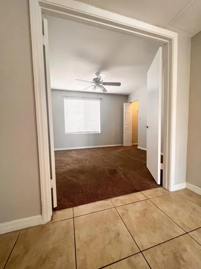 Residence photo 5