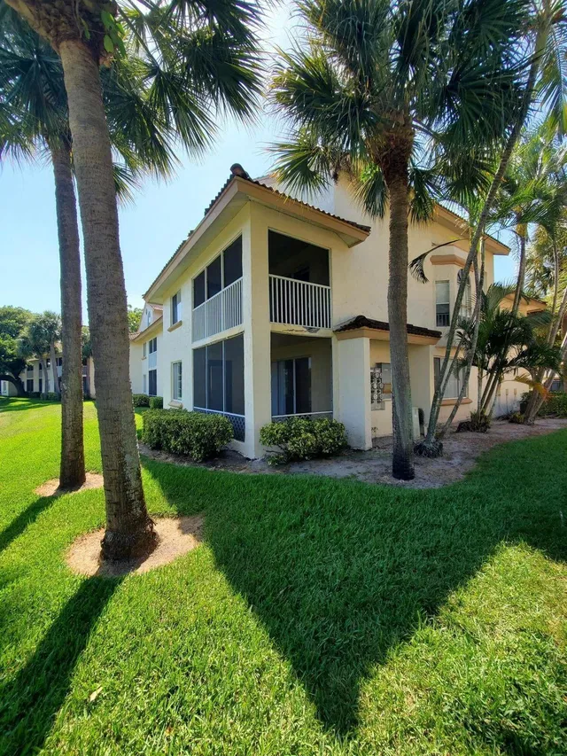 Residence photo 14