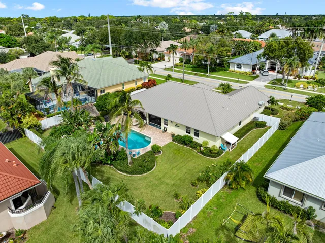 Jupiter River Estates Residence photo 9