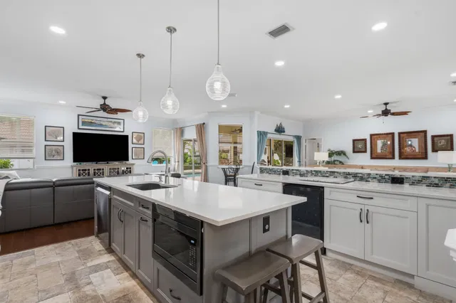 Jupiter River Estates Residence photo 17