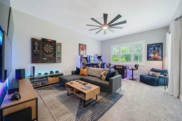 Residence photo 38