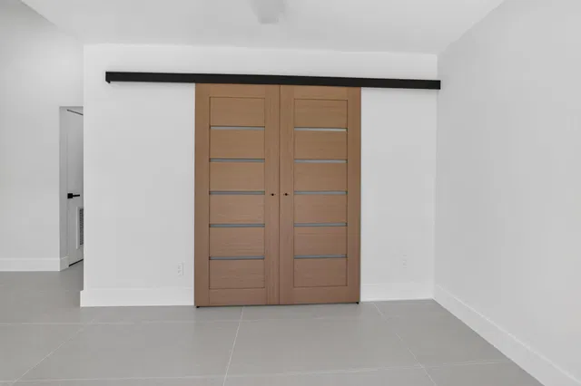  Residence photo 11