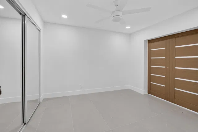  Residence photo 36