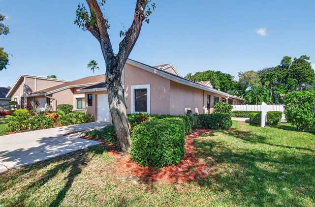 Residence photo 45