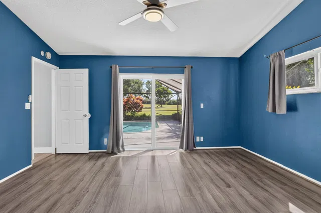 Residence photo 22
