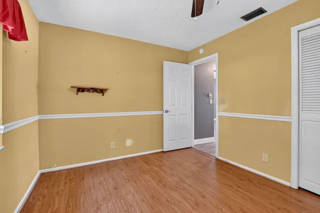 Residence photo 33