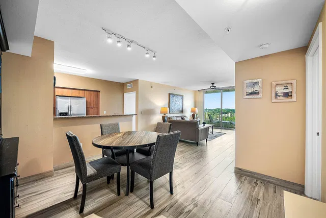 Boynton Beach Club Unit 710 photo 6