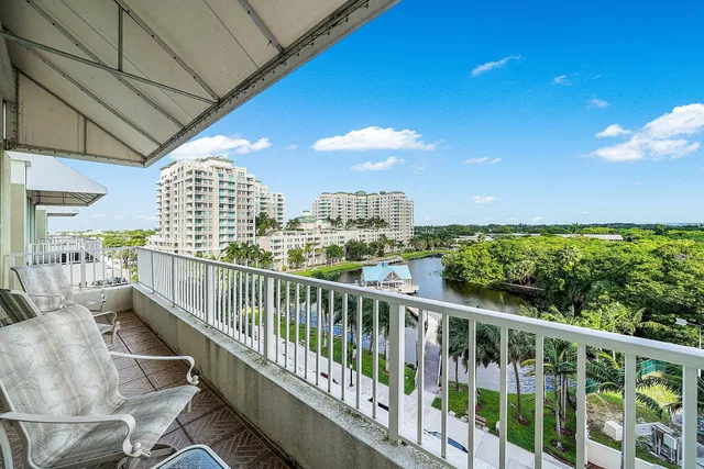 Boynton Beach Club Unit 710 photo 14