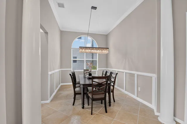 Residence photo 10